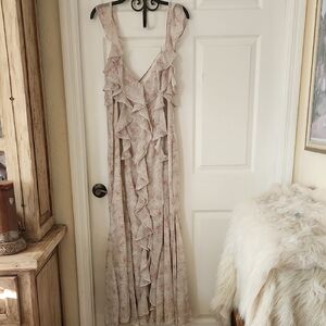 Storia loral Ruffle Maxi Dress